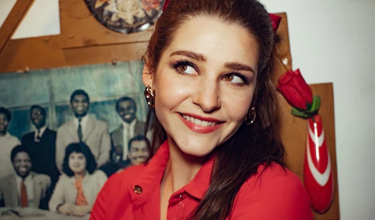 Спектакль «папа, мама, я и офелия» в клубе-ресторане «петрович»