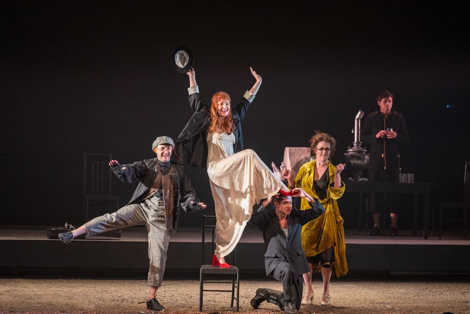 Спектакль «мещане» в театре «современник»