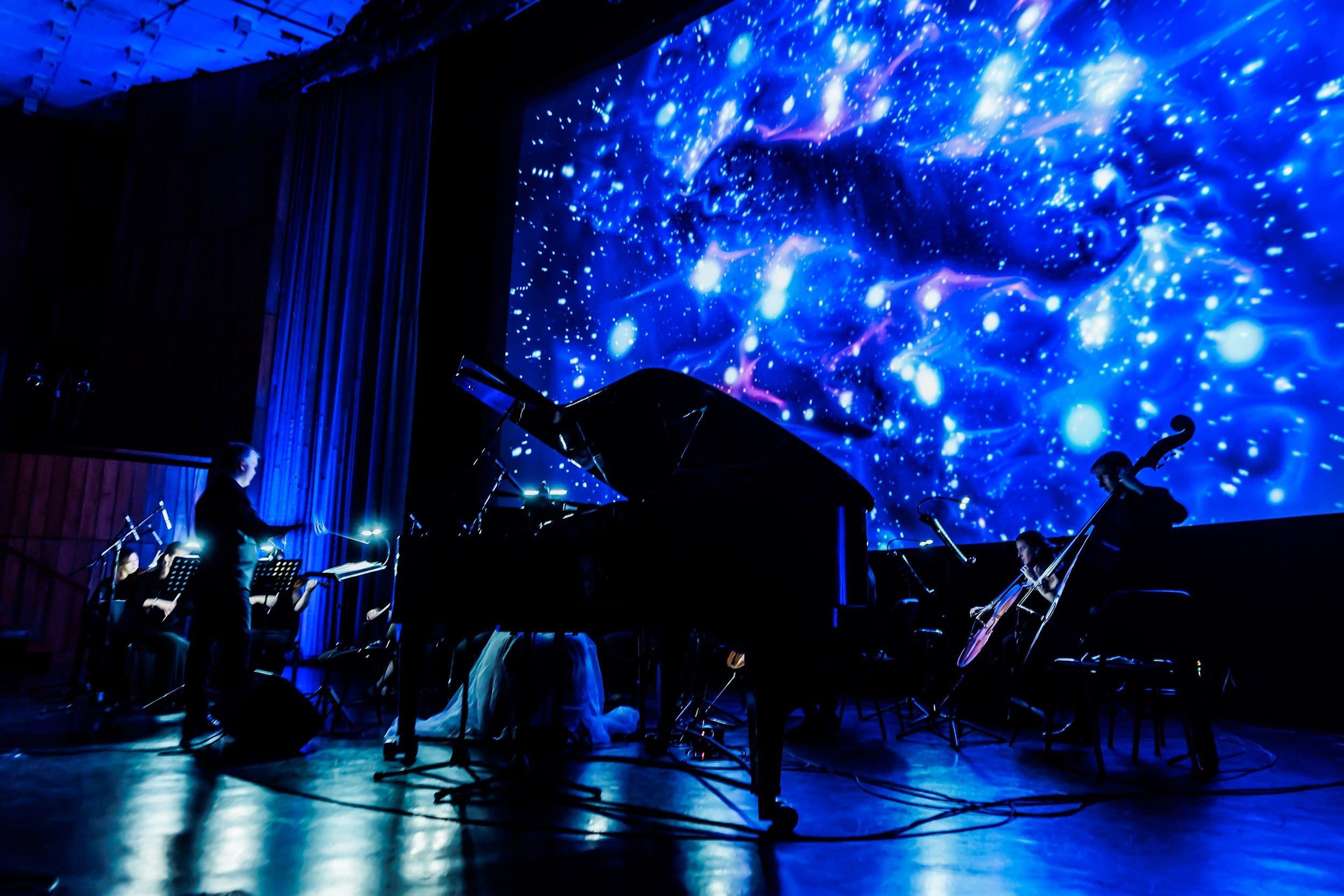 Концерт olympic orchestra «вселенная неоклассики»