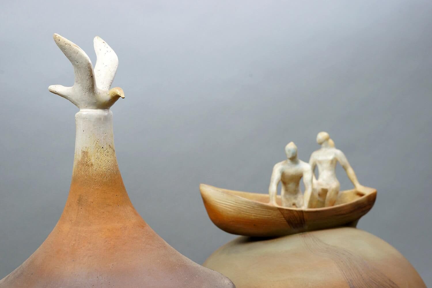 Выставка «время керамики. к юбилею валерия малолеткова»