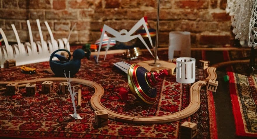 Спектакль «как я стал художником» в новом пространстве театра наций