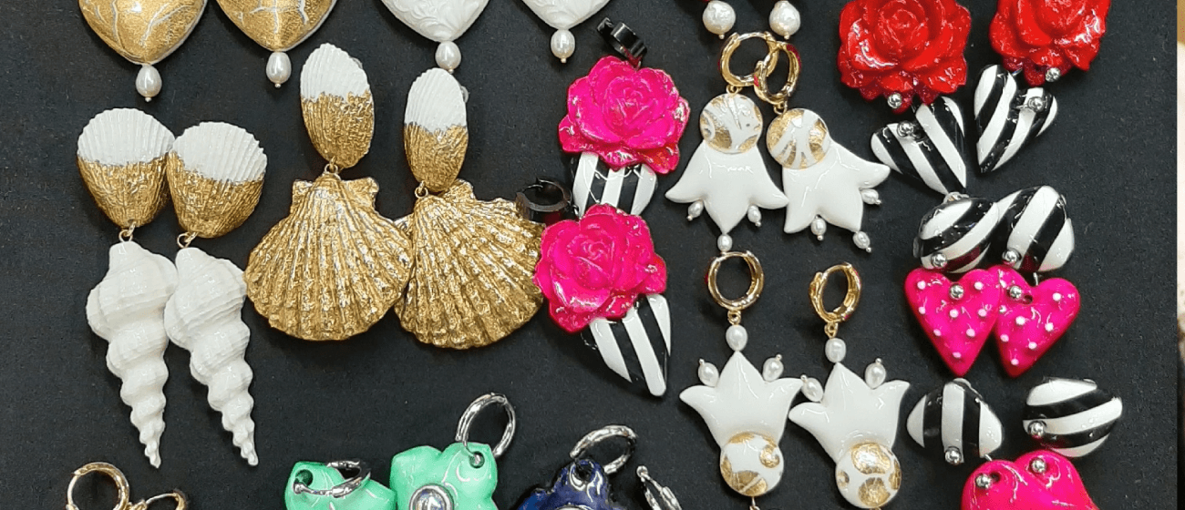 Выставка-маркет «розы-берёзы»