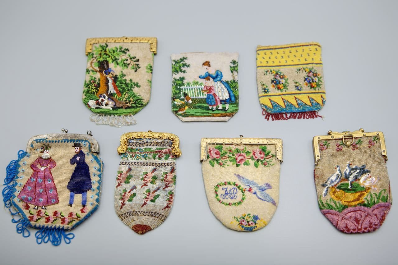 Выставка «бисерные истории»