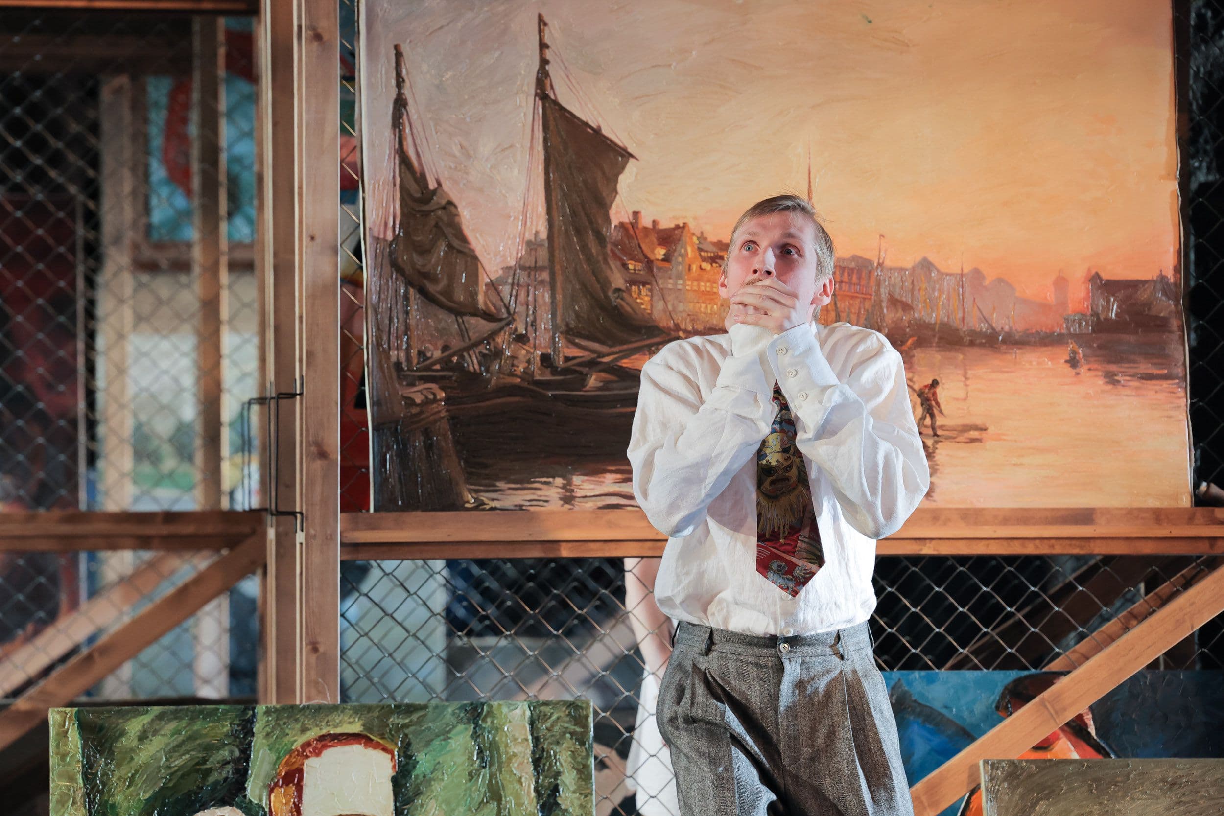 Спектакль «мандат» в театре «студия театрального искусства»