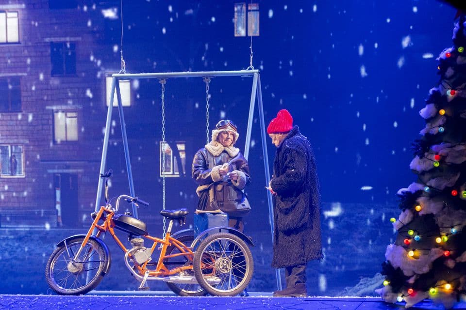 Спектакль «сашашишин» в театре «современник»