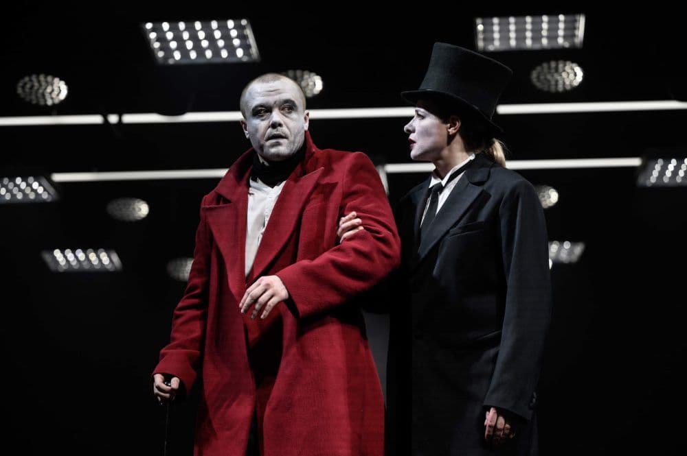 Спектакль «король лир» в театре имени вахтангова