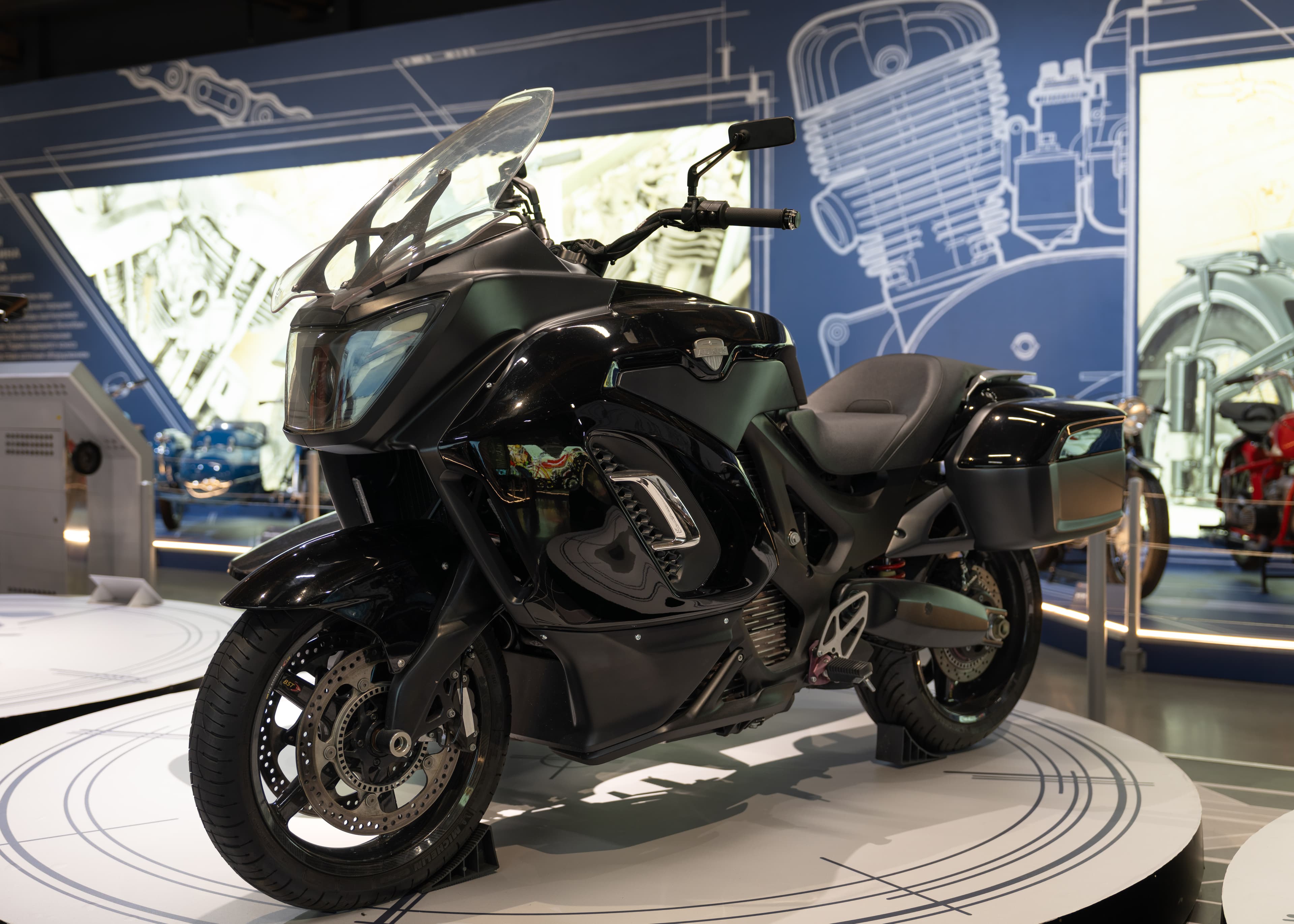 Лекция «мотоцикл aurus merlon»