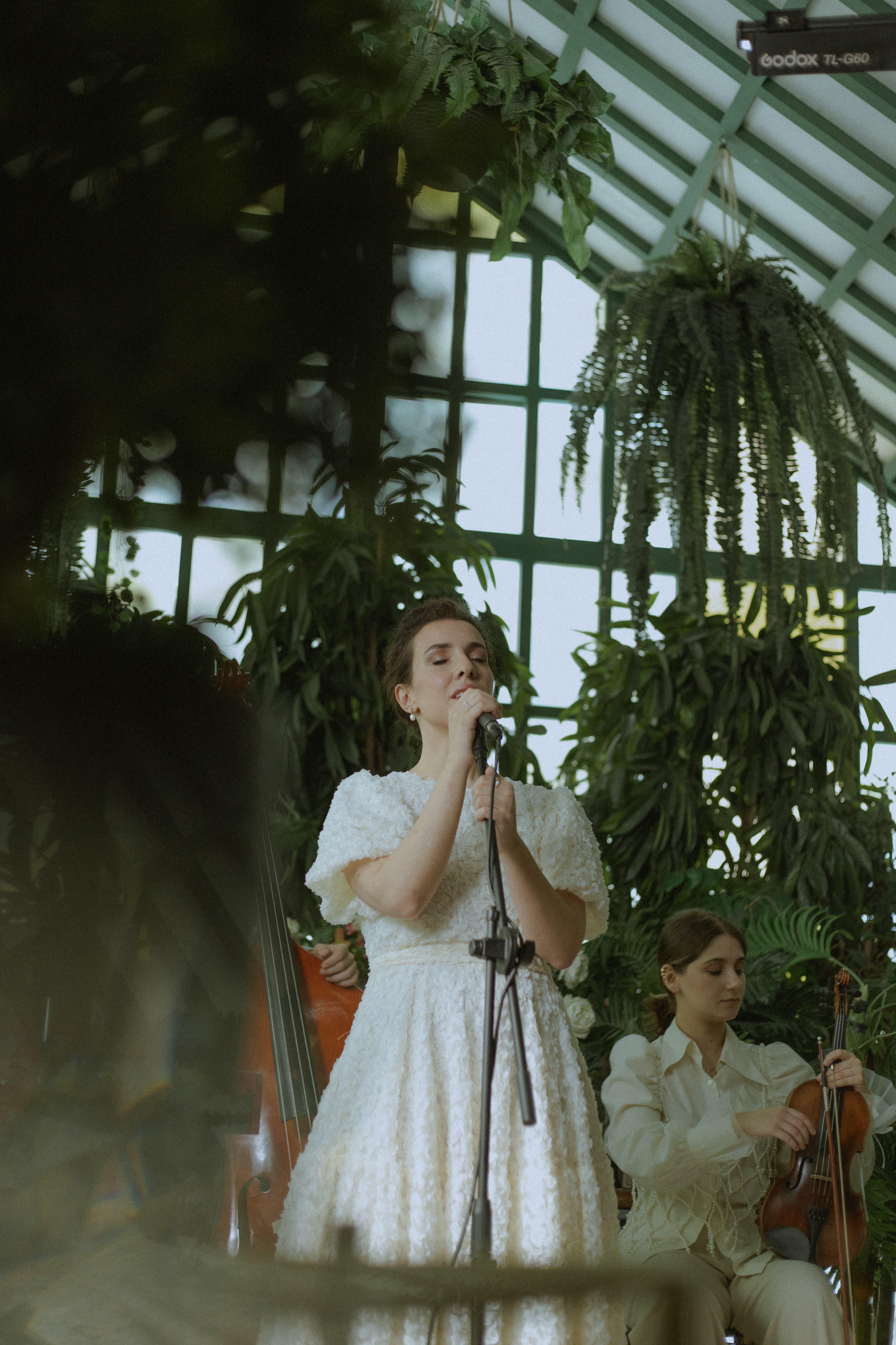 Вино и музыка: «итальянские каникулы». концерт-дегустация в усадьбе при свечах.