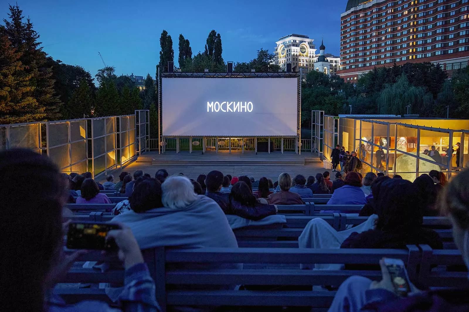 Кино под небом москвы
