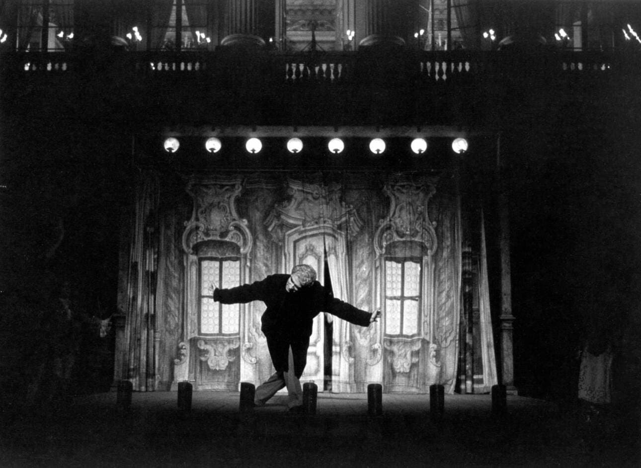 Договор с залом: игровой театр и границы жанра