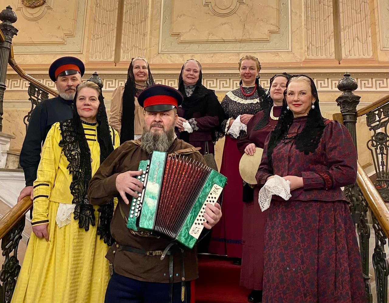 Творческая встреча фольклорного ансамбля "стожары"